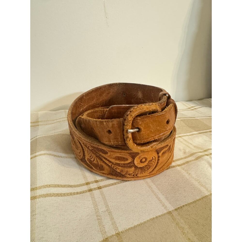 Hand-tooled Tan Leather Belt Floral Embossing and a Weatern-style buckle 49”